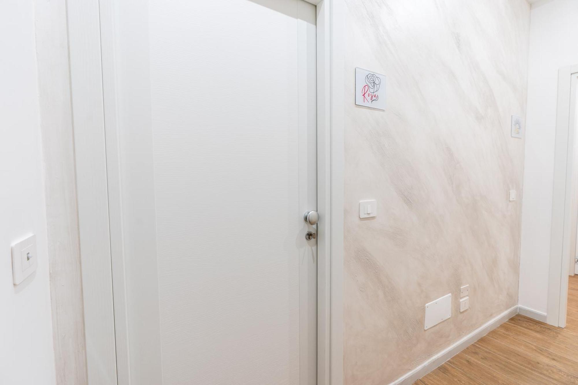 Le Rose Di Alba Apartments Barletta Esterno foto